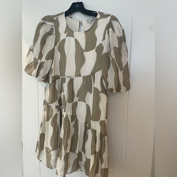 Moon River Puff Sleeve Dress in Olive and White — small - Picture 1 of 1